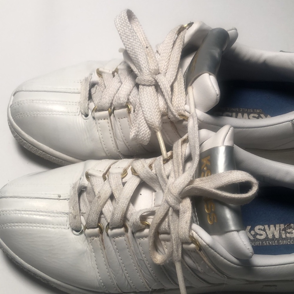Woman’s K-Swiss Y2k lace up white canvas sneakers
